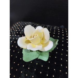 Vintage capodimonte Porcelain white to Yellow Rose global art Italy